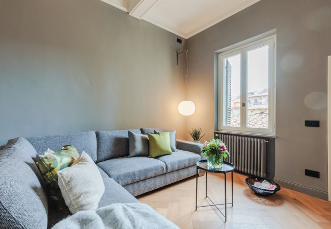 Appartement à Lucca - 2 bedrooms Modern Penthouse with View in Lucca Appartement à Lucca - 2 bedrooms Modern Penthouse with View in Lucca