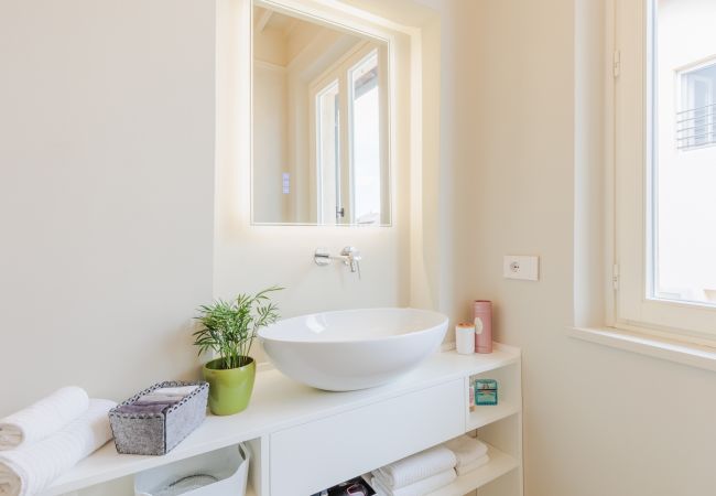 Appartement à Lucca - 2 bedrooms Modern Penthouse with View in Lucca Appartement à Lucca - 2 bedrooms Modern Penthouse with View in Lucca