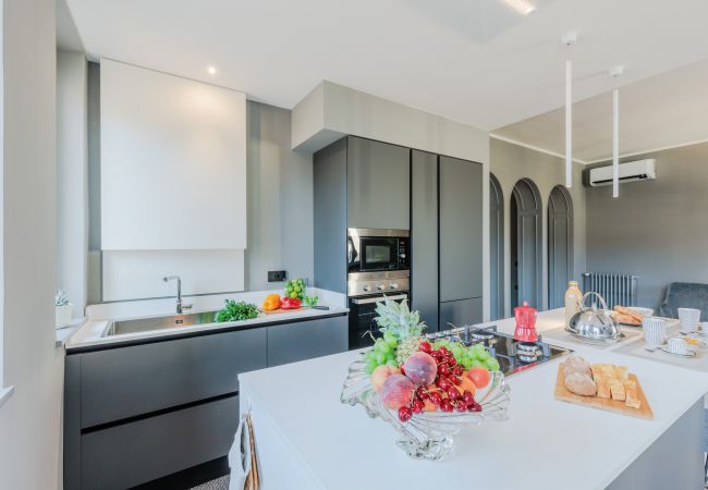 Appartement à Lucca - 2 bedrooms Modern Penthouse with View in Lucca Appartement à Lucca - 2 bedrooms Modern Penthouse with View in Lucca