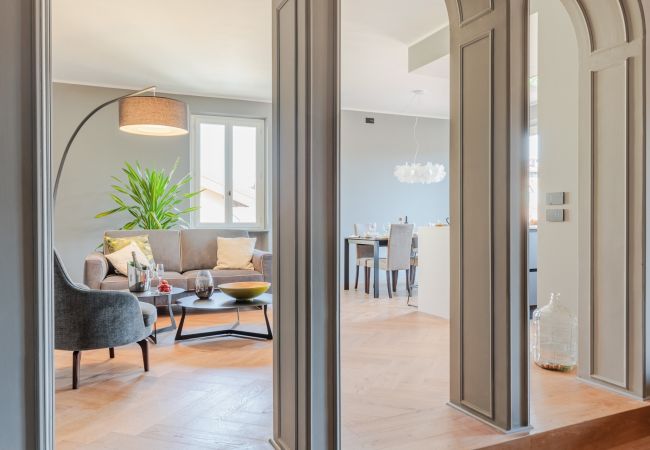 Appartement à Lucca - 2 bedrooms Modern Penthouse with View in Lucca Appartement à Lucca - 2 bedrooms Modern Penthouse with View in Lucca