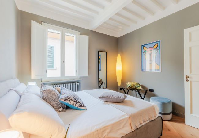 Appartement à Lucca - 2 bedrooms Modern Penthouse with View in Lucca Appartement à Lucca - 2 bedrooms Modern Penthouse with View in Lucca