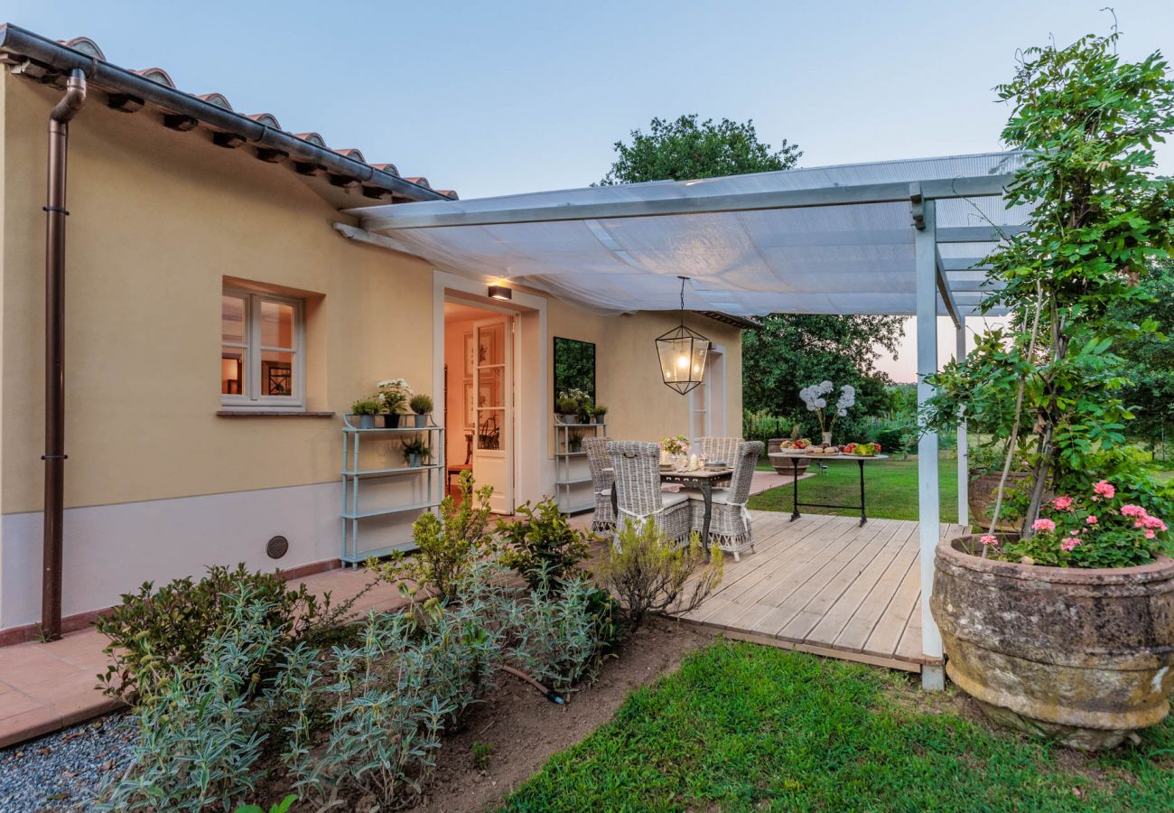 Villa à Lucques - Charming Cottage with Private Pool in Lucca Villa à Lucques - Charming Cottage with Private Pool in Lucca