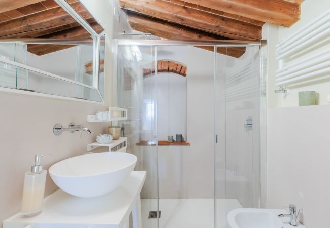 Appartement à Lucca - Casa Lucky, Romantic Modern 3 bedrooms Penthouse inside the Walls of Lucca Appartement à Lucca - Casa Lucky, Romantic Modern 3 bedrooms Penthouse inside the Walls of Lucca