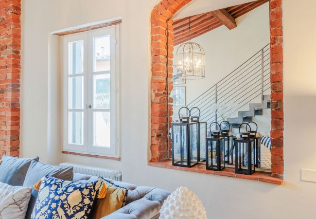 Appartement à Lucca - Casa Lucky, Romantic Modern 3 bedrooms Penthouse inside the Walls of Lucca Appartement à Lucca - Casa Lucky, Romantic Modern 3 bedrooms Penthouse inside the Walls of Lucca