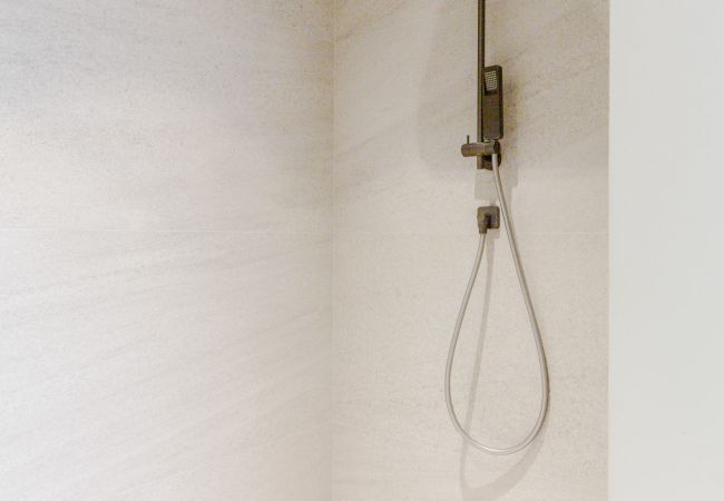 Villa à Lucca - Tramonto Farmhouse, a Luxury Retreat and a Contemporary Story of Tradition Villa à Lucca - Tramonto Farmhouse, a Luxury Retreat and a Contemporary Story of Tradition