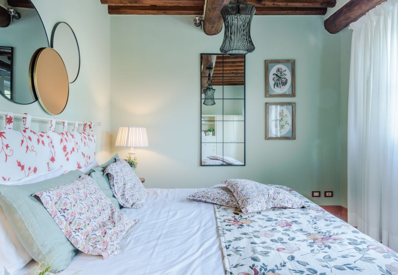 Appartement à Monte San quirico - One Bedroom Farmhouse Apartment with shared Pool in Fattoria Sardi Wine Resort in Lucca Appartement à Monte San quirico - One Bedroom Farmhouse Apartment with shared Pool in Fattoria Sardi Wine Resort in Lucca