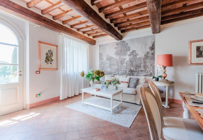 Appartement à Monte San quirico - Elisa Farmhouse Apartment in Wine Resort in Lucca Appartement à Monte San quirico - Elisa Farmhouse Apartment in Wine Resort in Lucca