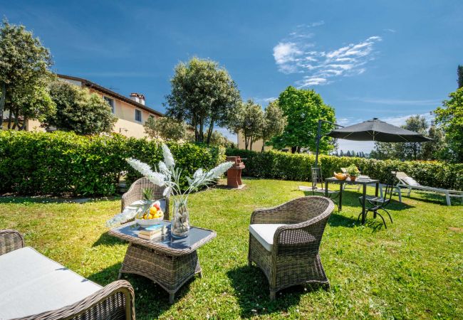Appartement à Monte San quirico - Anna Farmhouse Apartment in Wine Resort in Lucca Appartement à Monte San quirico - Anna Farmhouse Apartment in Wine Resort in Lucca
