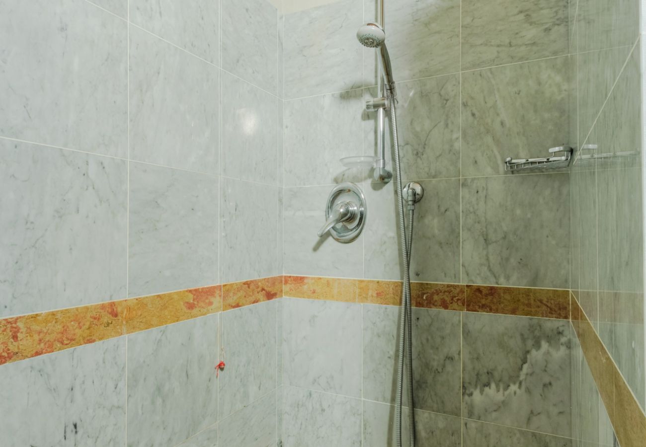 Appartement à Monte San quirico - Pietro Farmhouse Apartment in Wine Resort in Lucca Appartement à Monte San quirico - Pietro Farmhouse Apartment in Wine Resort in Lucca