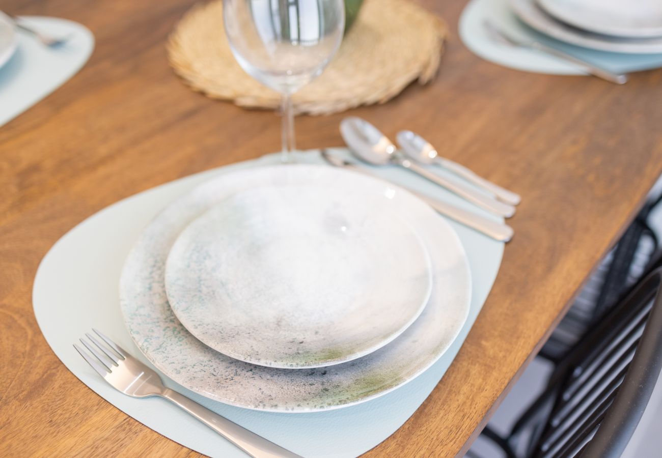 Studio à Valence / Valencia - The Green Apartment I by Florit Flats Studio à Valence / Valencia - The Green Apartment I by Florit Flats