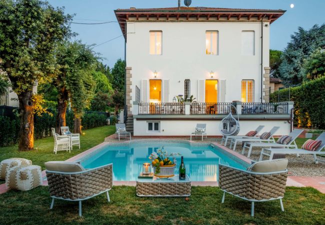 villa à Lucca - Villa Buonamici, a Luxury Villa with Pool in a walking distance from Lucca