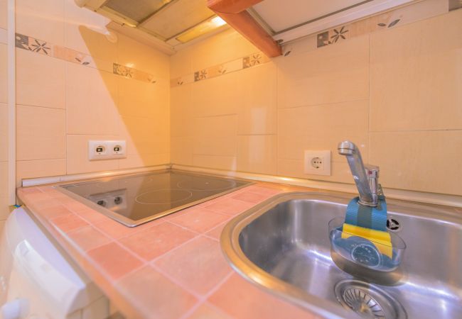 Studio à Madrid - COZY STUDY CLOSE TO FINANCE AREA AND IE Studio à Madrid - COZY STUDY CLOSE TO FINANCE AREA AND IE