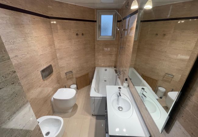 Appartement à Barcelona - Appartement lumineux, grand et central à Barcelone Appartement à Barcelona - Appartement lumineux, grand et central à Barcelone