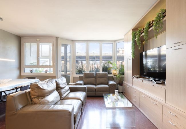 Appartement à Barcelona - Appartement lumineux, grand et central à Barcelone