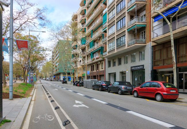 Appartement à Barcelone - Appartement avec terrasse privée, 3 chambres, Eixample Appartement à Barcelone - Appartement avec terrasse privée, 3 chambres, Eixample