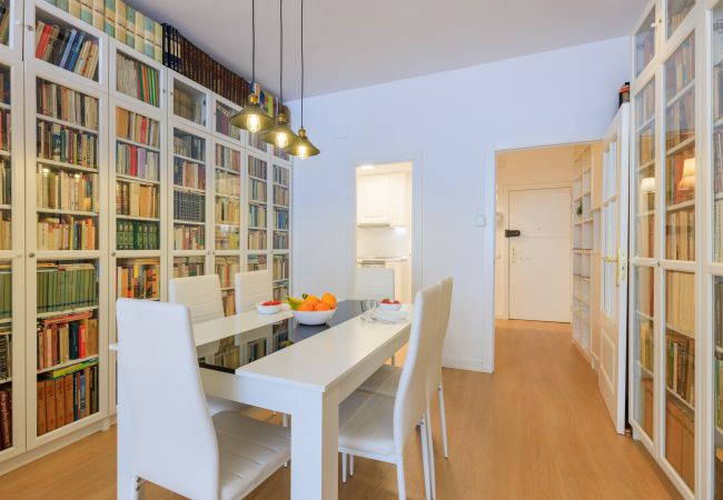 Appartement à Barcelone - Appartement avec terrasse privée, 3 chambres, Eixample Appartement à Barcelone - Appartement avec terrasse privée, 3 chambres, Eixample
