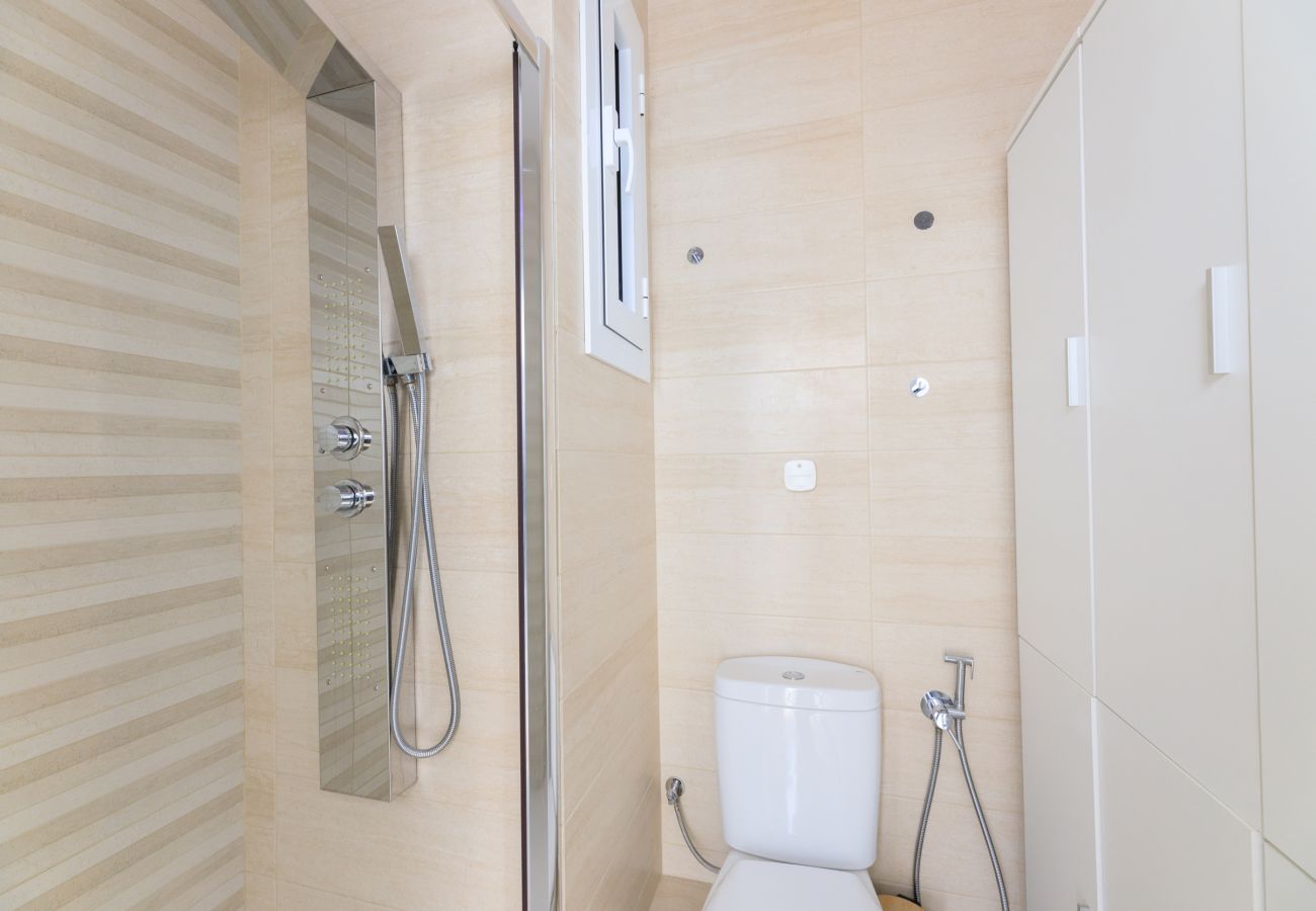 Appartement à Barcelone - Appartement avec terrasse privée, 3 chambres, Eixample Appartement à Barcelone - Appartement avec terrasse privée, 3 chambres, Eixample