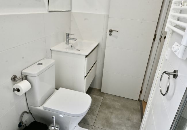 Appartement à Madrid - Moderno Apartamento de dos dormitorios y dos baños en Avenida América   Appartement à Madrid - Moderno Apartamento de dos dormitorios y dos baños en Avenida América