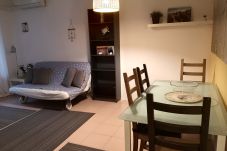 Appartement à Barcelone - Appartement avec balcoin, ensoleillé, calme à coté de Turó Park