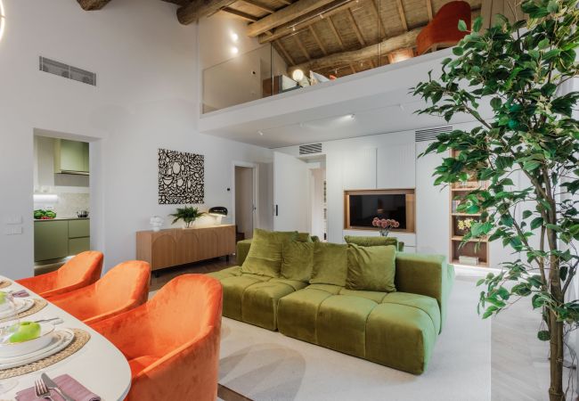 Appartement à Lucca - Victory Penthouse Contemporary 3 Bedroom Luxury Apartment with Balcony in Lucca Appartement à Lucca - Victory Penthouse Contemporary 3 Bedroom Luxury Apartment with Balcony in Lucca