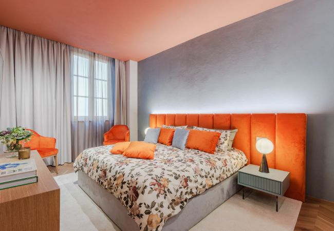 Appartement à Lucca - Victory Penthouse Contemporary 3 Bedroom Luxury Apartment with Balcony in Lucca Appartement à Lucca - Victory Penthouse Contemporary 3 Bedroom Luxury Apartment with Balcony in Lucca