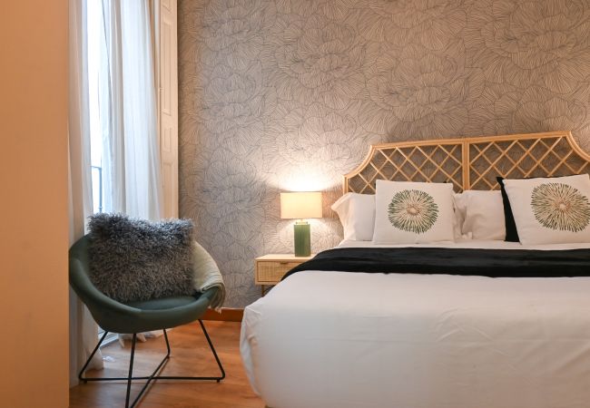 Appartement à Madrid -  Vivez la vie madrilène ! Maison confortable de 2 chambres à quelques minutes de la Puerta del Sol à Madrid Appartement à Madrid -  Vivez la vie madrilène ! Maison confortable de 2 chambres à quelques minutes de la Puerta del Sol à Madrid