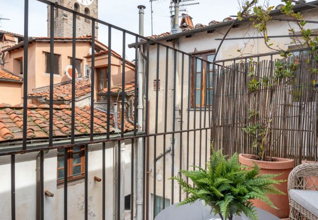 Appartement à Lucca - Panoramic Penthouse with Terrace, 2 bedrooms 2 bathrooms inside the Walls of Lucca Appartement à Lucca - Panoramic Penthouse with Terrace, 2 bedrooms 2 bathrooms inside the Walls of Lucca