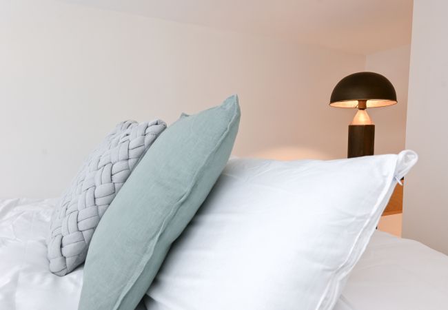 Studio à Madrid - Studio Duplex Central et Lumineux à Madrid  Studio à Madrid - Studio Duplex Central et Lumineux à Madrid