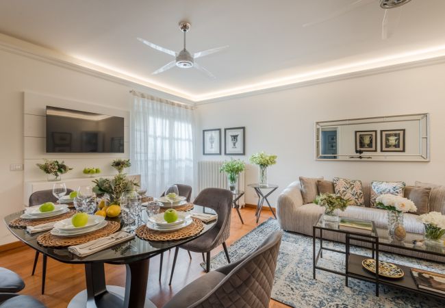 Appartement à Lucca - Elegant Modern Apartment with Terrace in Historic Lucca Appartement à Lucca - Elegant Modern Apartment with Terrace in Historic Lucca