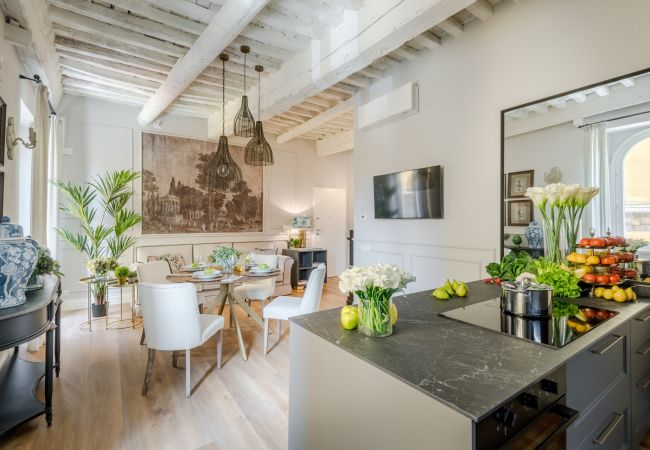 Appartement à Lucca - Luxurious Modern Apartment in the Heart of Historic Lucca Appartement à Lucca - Luxurious Modern Apartment in the Heart of Historic Lucca