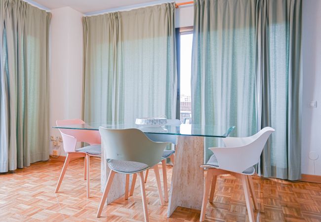 Appartement à Madrid - Penthouse en Duplex avec Vues Spectaculaires sur le Parc de Tetuán Appartement à Madrid - Penthouse en Duplex avec Vues Spectaculaires sur le Parc de Tetuán
