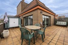 Appartement à Madrid - Penthouse en Duplex avec Vues Spectaculaires sur le Parc de Tetuán