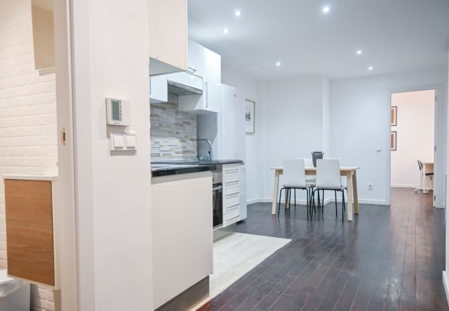 Appartement à Madrid -  Appartement spacieux avec balcon sur la Calle Santa Engracia, Chamberí Appartement à Madrid -  Appartement spacieux avec balcon sur la Calle Santa Engracia, Chamberí