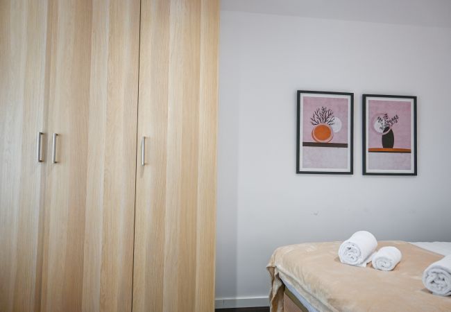 Appartement à Madrid -  Appartement spacieux avec balcon sur la Calle Santa Engracia, Chamberí Appartement à Madrid -  Appartement spacieux avec balcon sur la Calle Santa Engracia, Chamberí