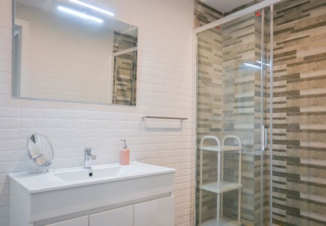 Appartement à Madrid -  Appartement spacieux avec balcon sur la Calle Santa Engracia, Chamberí Appartement à Madrid -  Appartement spacieux avec balcon sur la Calle Santa Engracia, Chamberí