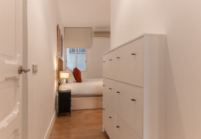 Appartement à Madrid - Appartement élégant et lumineux au coeur de Chamberí : Avec balcons et grands espaces Appartement à Madrid - Appartement élégant et lumineux au coeur de Chamberí : Avec balcons et grands espaces