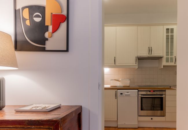 Appartement à Madrid - Appartement élégant et lumineux au coeur de Chamberí : Avec balcons et grands espaces Appartement à Madrid - Appartement élégant et lumineux au coeur de Chamberí : Avec balcons et grands espaces