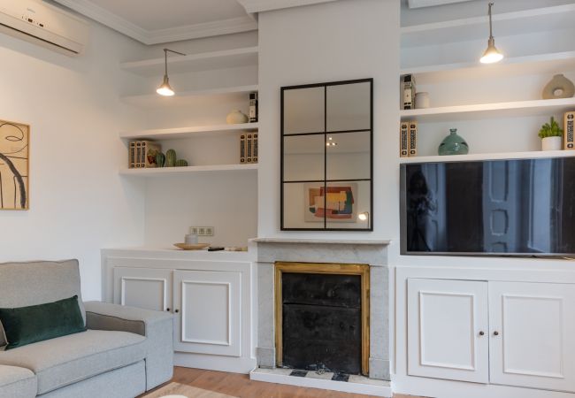Appartement à Madrid - Appartement élégant et lumineux au coeur de Chamberí : Avec balcons et grands espaces Appartement à Madrid - Appartement élégant et lumineux au coeur de Chamberí : Avec balcons et grands espaces