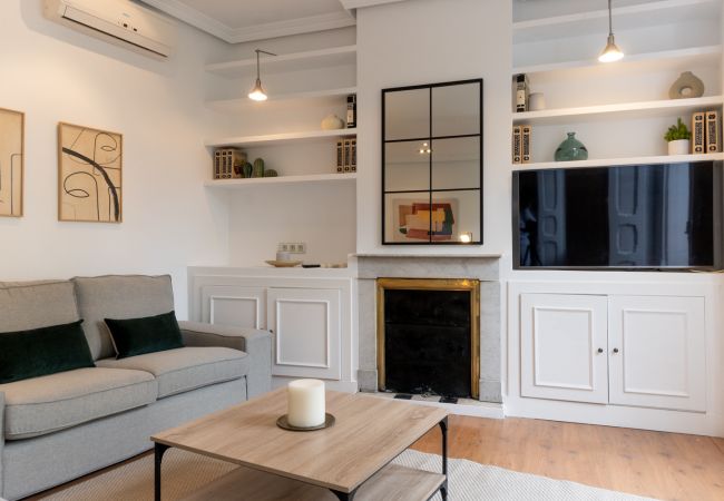 Appartement à Madrid - Appartement élégant et lumineux au coeur de Chamberí : Avec balcons et grands espaces Appartement à Madrid - Appartement élégant et lumineux au coeur de Chamberí : Avec balcons et grands espaces