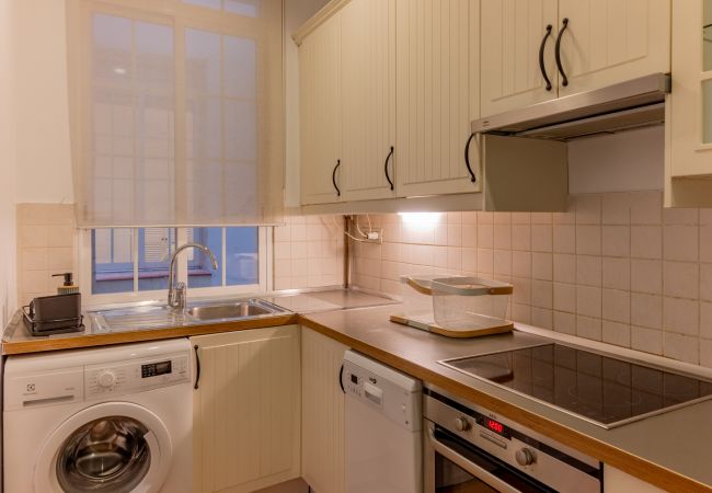 Appartement à Madrid - Appartement élégant et lumineux au coeur de Chamberí : Avec balcons et grands espaces Appartement à Madrid - Appartement élégant et lumineux au coeur de Chamberí : Avec balcons et grands espaces