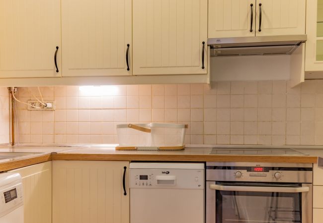 Appartement à Madrid - Appartement élégant et lumineux au coeur de Chamberí : Avec balcons et grands espaces Appartement à Madrid - Appartement élégant et lumineux au coeur de Chamberí : Avec balcons et grands espaces