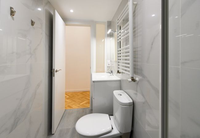 Appartement à Madrid - Maison élégante de 3 chambres dans le centre de Madrid Appartement à Madrid - Maison élégante de 3 chambres dans le centre de Madrid