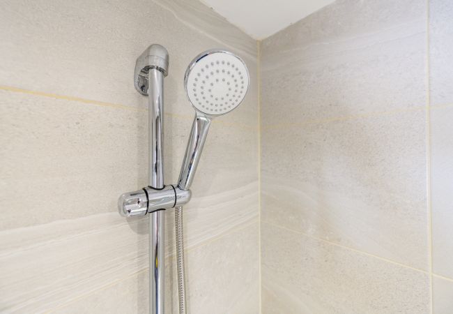 Appartement à Madrid - AAL49 Alberto Alcocer, 49 Appartement à Madrid - AAL49 Alberto Alcocer, 49