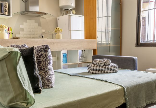 Appartement à Madrid - Charmant duplex à Chamberí : Confort et design sur deux niveaux  Appartement à Madrid - Charmant duplex à Chamberí : Confort et design sur deux niveaux