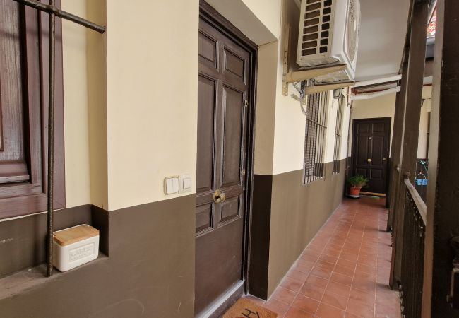 Appartement à Madrid - Charmant duplex à Chamberí : Confort et design sur deux niveaux  Appartement à Madrid - Charmant duplex à Chamberí : Confort et design sur deux niveaux