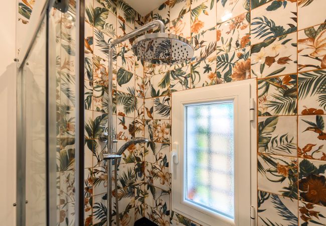 Chambres d'hôtes à Madrid - La Paz : chambre avec essence bolivienne et confort à Madrid Chambres d'hôtes à Madrid - La Paz : chambre avec essence bolivienne et confort à Madrid