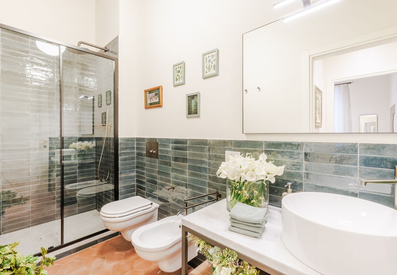 Appartement à Lucques - Historic and Contemporary 3 Bedrooms inside Lucca Appartement à Lucques - Historic and Contemporary 3 Bedrooms inside Lucca