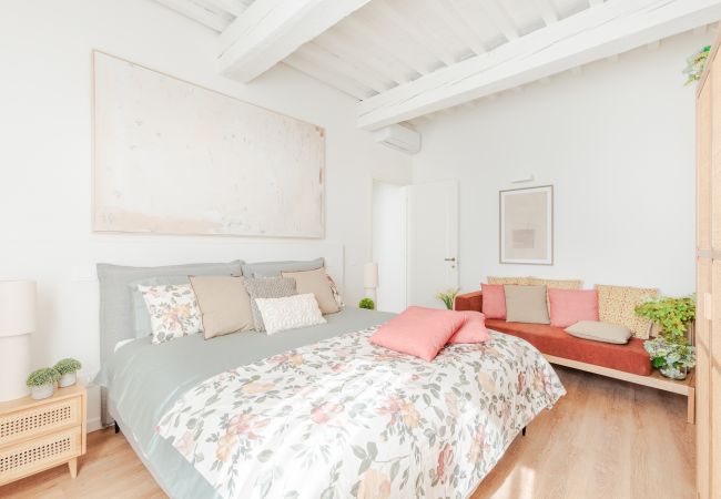 Appartement à Lucques - 2 Bedrooms Apartment with Elevator in a Smart Location Appartement à Lucques - 2 Bedrooms Apartment with Elevator in a Smart Location