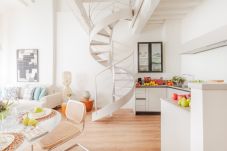 Appartement à Lucques - 2 Bedrooms Apartment with Elevator in a Smart Location