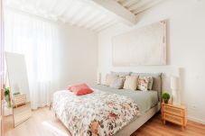Appartement à Lucques - 2 Bedrooms Apartment with Elevator in a Smart Location